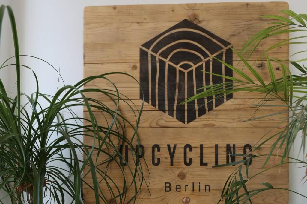 Luftiges Upcycling Studio Im Eg - Zentral Apartamento Berlim Exterior foto